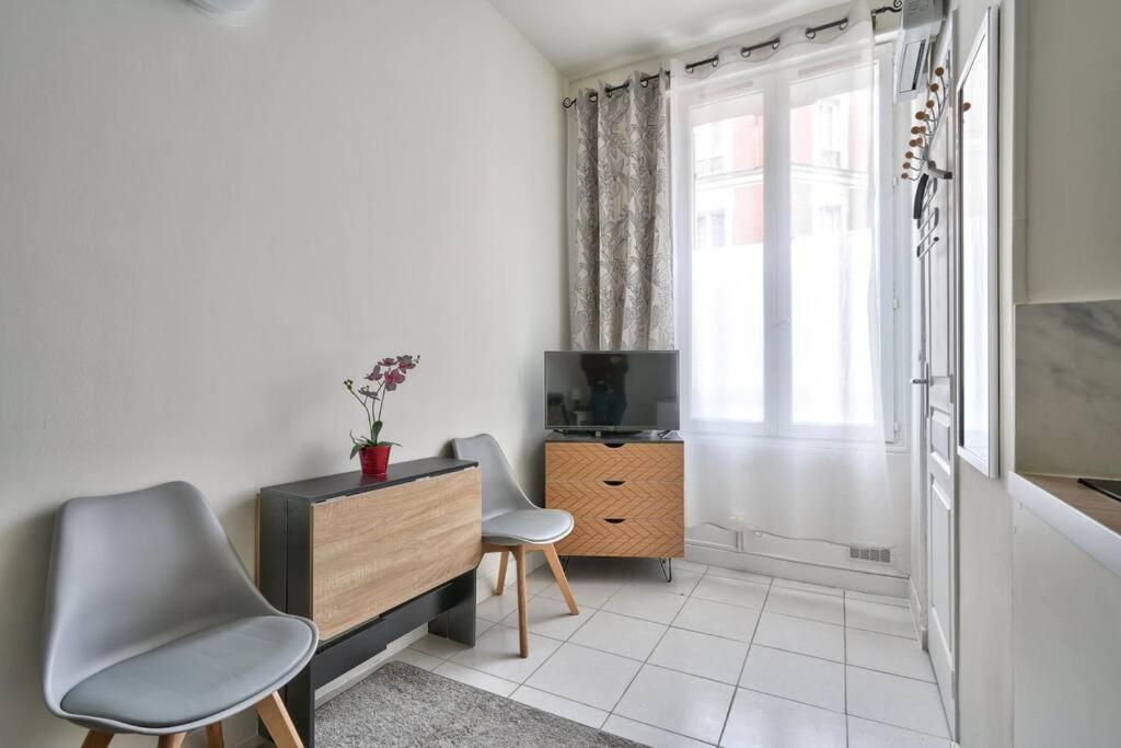 Magnificent Studio Near Paris Clichy Eksteriør bilde